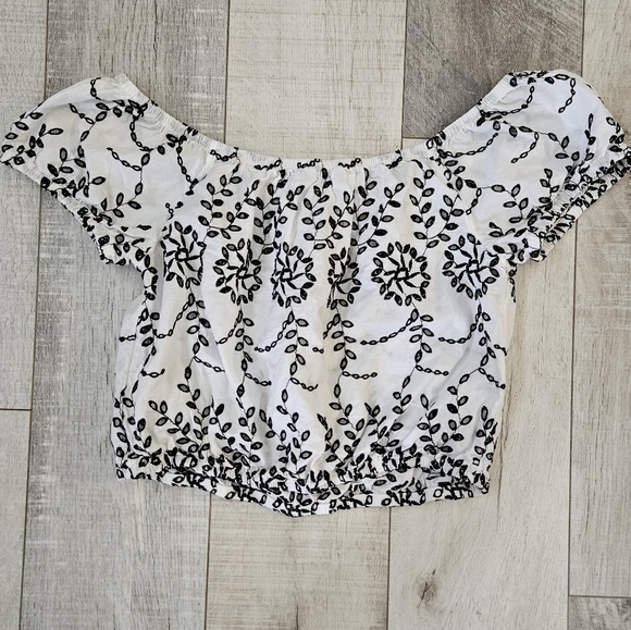 S American Eagle crop top - Picture 2 of 4